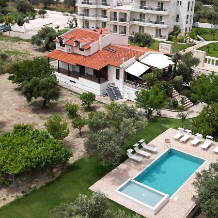 Sunny Countryside Villa - With Private Pool Фаліракі Екстер'єр фото